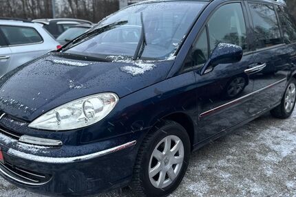Peugeot 807 166.000 km 4.500 &euro; Freiburg im Breisgau 79108