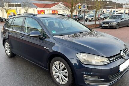 VW Golf 215.500 km 6.700 &euro; Dörzbach 74677