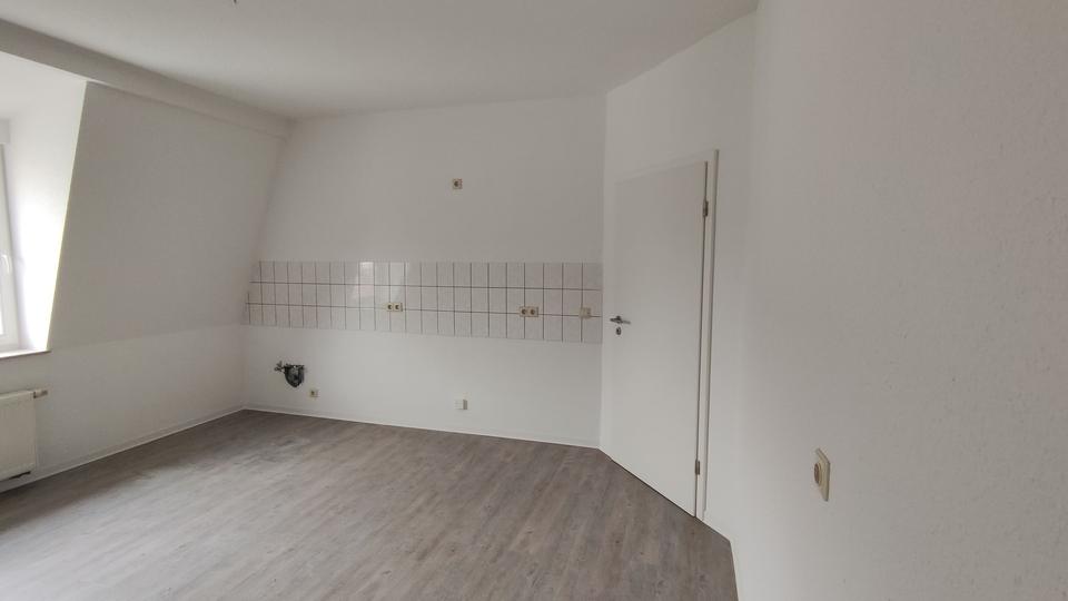 Frisch renovierte 3-Raum Wohnung, mit 79 m² 3 zimmer