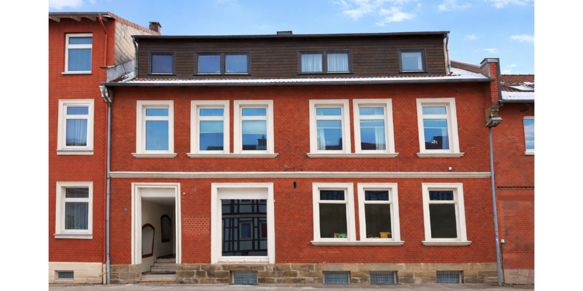 Ein Mehrfamilienhaus mit Gewerbeeinheit – solide Kapitalanlage in zentraler Lage von Seesen - Wohn- & Geschäftshaus Seesen | Angebot:25960862