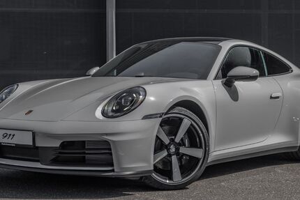 Porsche 992 3.900 km 158.856 &euro; Berlin 12487