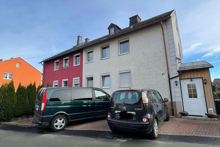 Haus Oberkotzau - 5 Zimmer, 110 m&sup2;, 139.000&euro; | Angebot:26862932