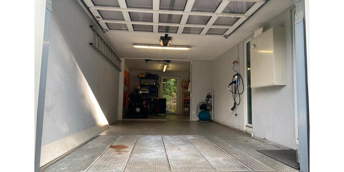 Einfamilienhaus Marienheide - 8 Zimmer, 206 m&sup2;, 610.000&euro; | Angebot:25841984