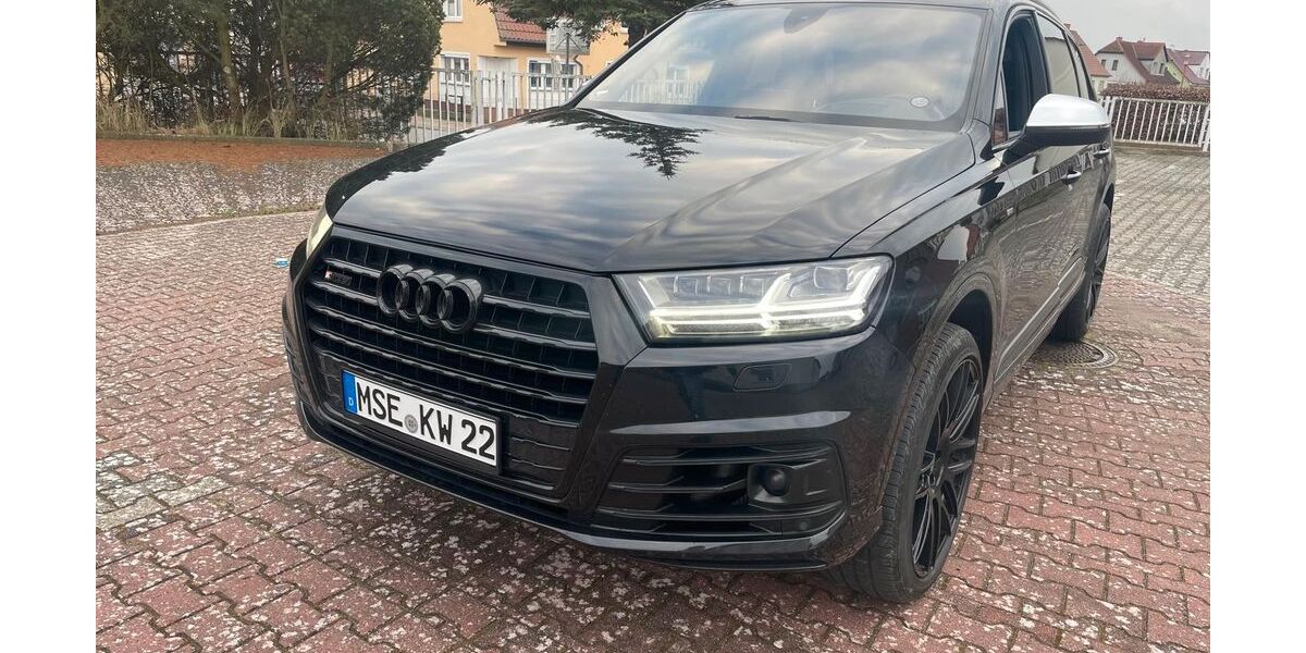 Audi Q7 268.000 km 19.800 &euro; Siedenbollentin 17089