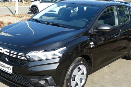 Dacia Sandero 2.550 km 15.499 &euro; Oberviechtach 92526