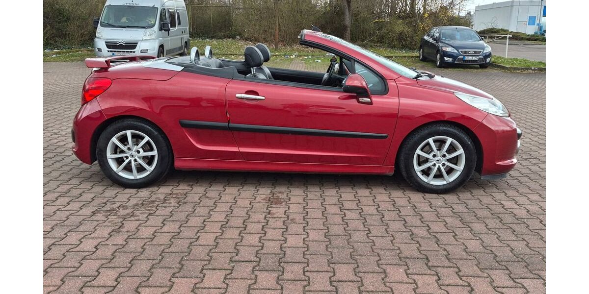 Peugeot 207 132.000 km 4.000 &euro; Halle 06112