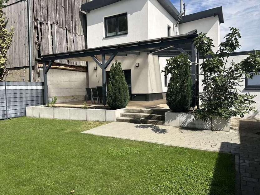 Haus zum Kaufen in Hatzenbühl 559.000 € 180 m²