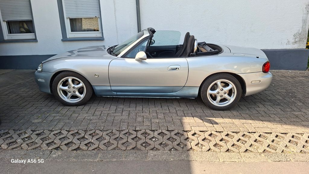 Mazda MX-5 92.000 km 4.700 &euro; Kirchhundem 57399