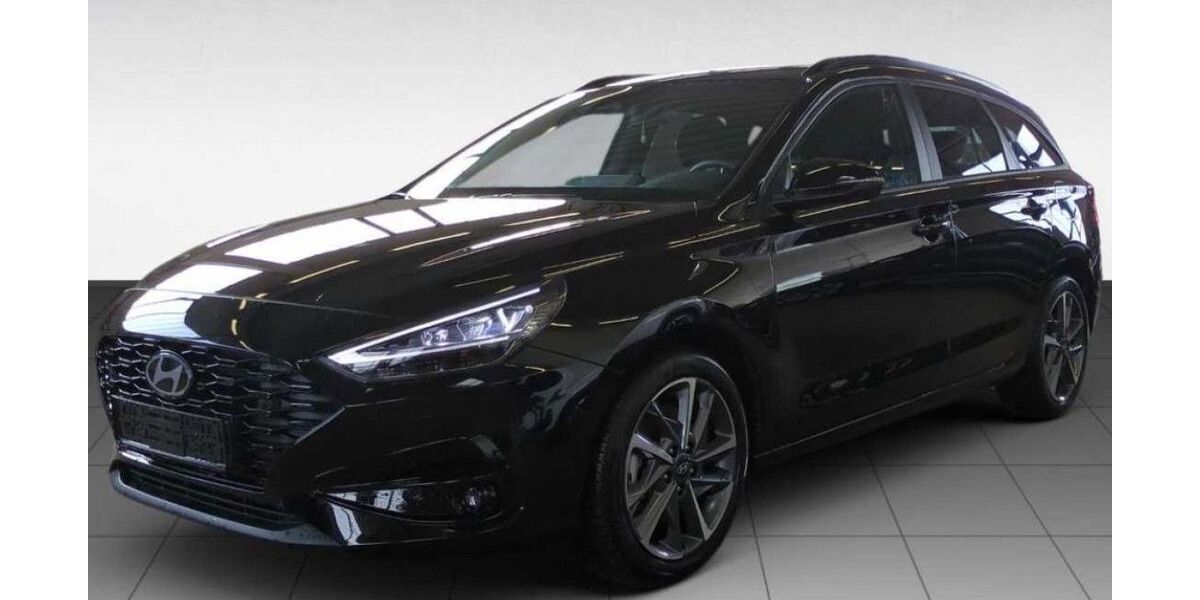 Hyundai i30 6.238 km 24.990 &euro; Soest 59494