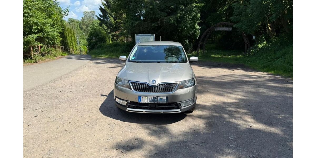 Skoda Rapid 166.000 km 7.300 &euro; Schiffweiler 66578