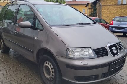 Seat Alhambra 280.000 km 999 &euro; Hettstedt 06333
