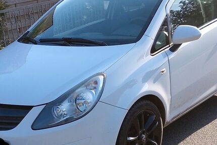 Opel Corsa 129.400 km 2.600 &euro; Hamburg 21073