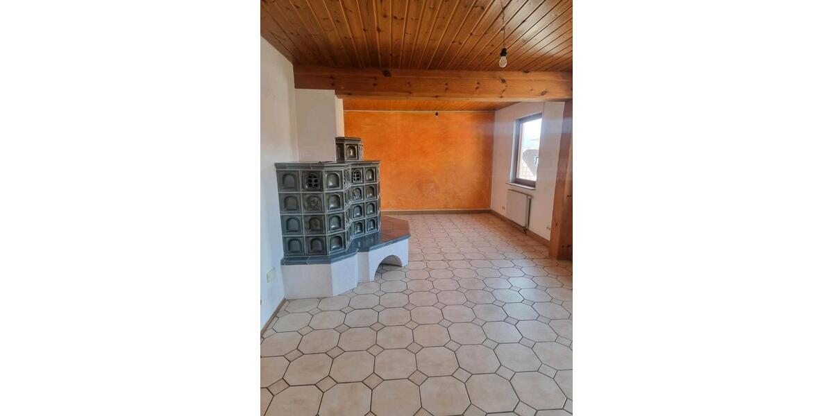 Etagenwohnung Spaichingen - 3 Zimmer, 75 m&sup2;, 495&euro; | Angebot:25396858