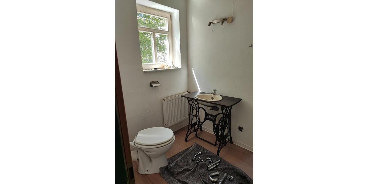 Einfamilienhaus Homberg (Ohm) - 8 Zimmer, 155 m&sup2;, 1.240&euro; | Angebot:26339629