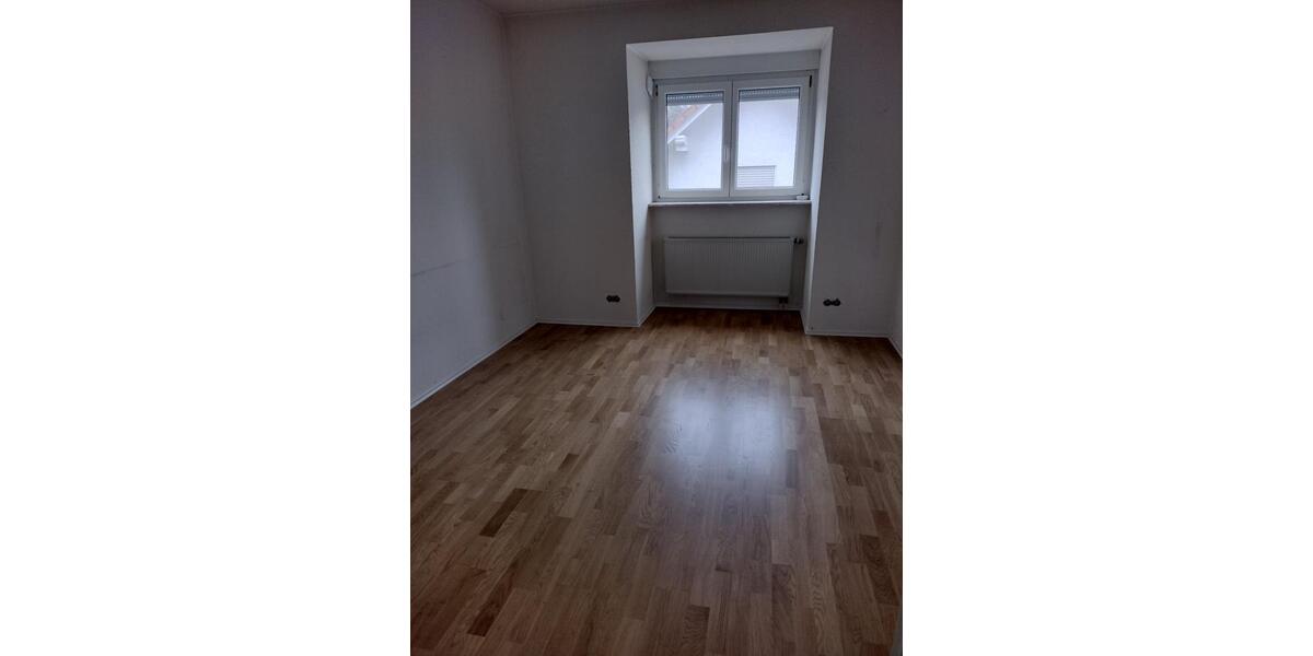 Etagenwohnung Diez - 3 Zimmer, 97 m&sup2;, 1.050&euro; | Angebot:24780010