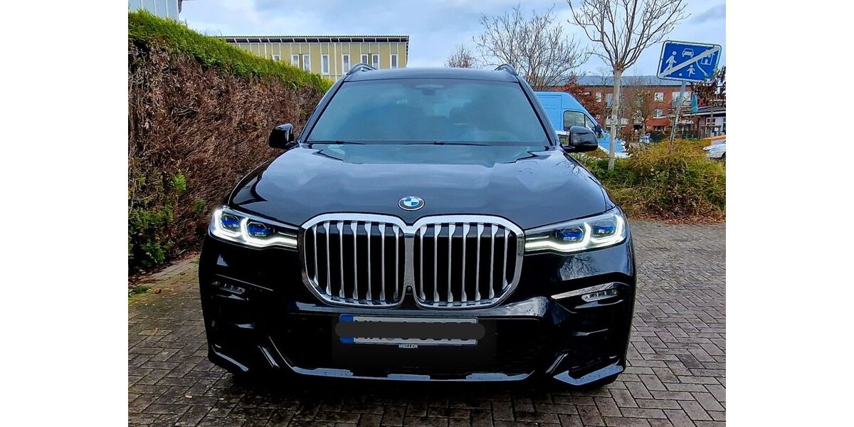 BMW X7 124.600 km 56.500 &euro; Hamburg 21035