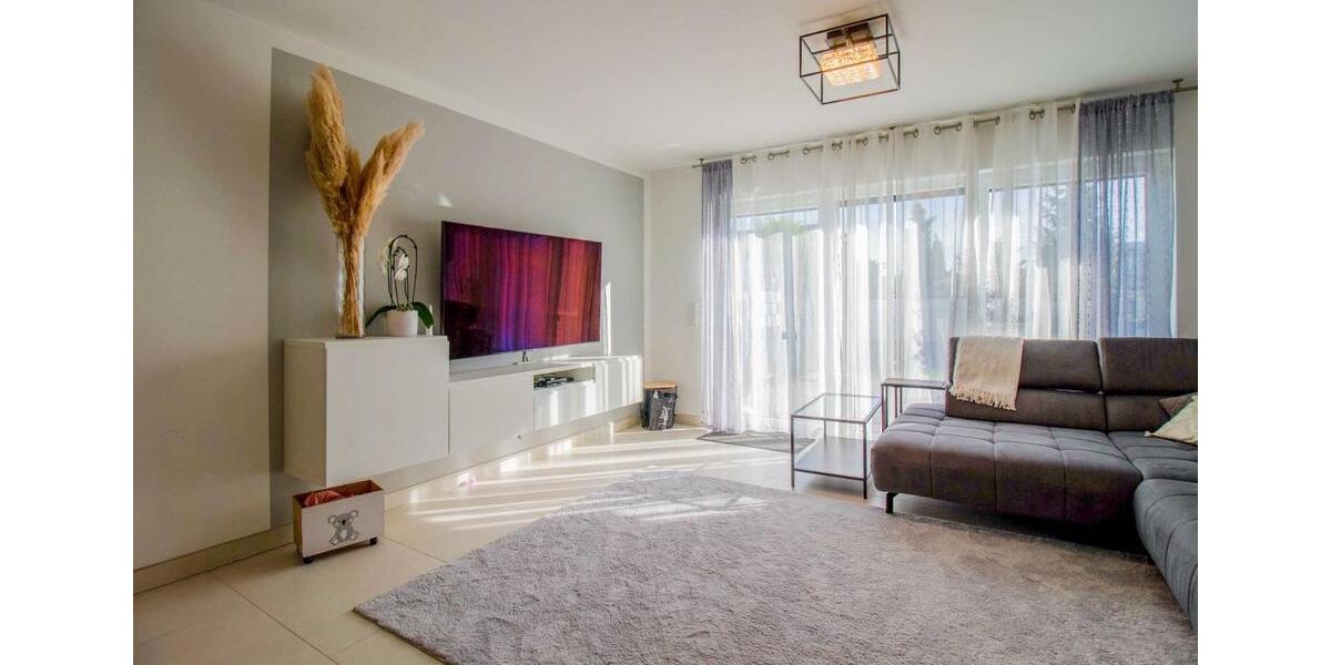 -Provisionsfrei- Schönes 6-Zimmer-Reihenhaus in Hattersheim 6 zimmer