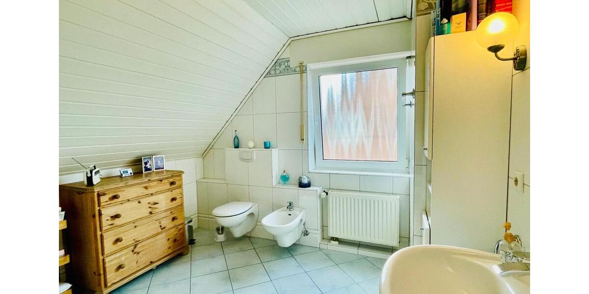Doppelhaushälfte Rees - 3 Zimmer, 99 m&sup2;, 285.000&euro; | Angebot:27125368