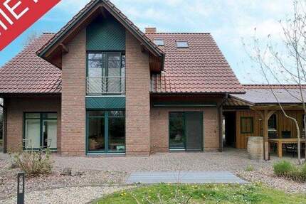 VERMIETET: Elegant und großzügig - Einfamilienhaus zur Miete 8 zimmer