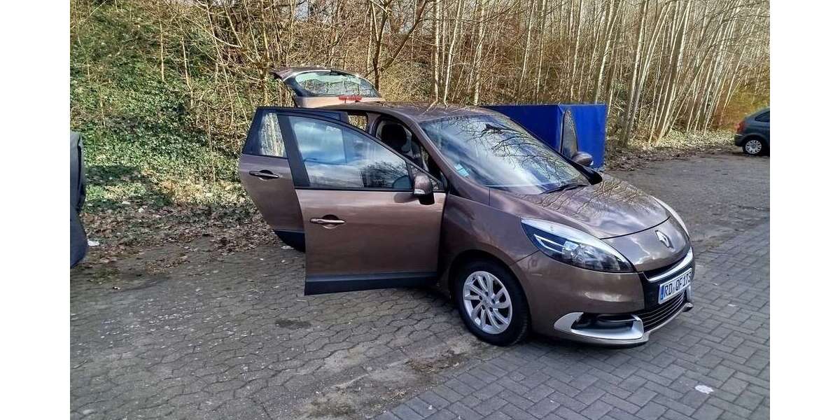 Renault Scenic 270.000 km 3.800 &euro; Rendsburg 24768