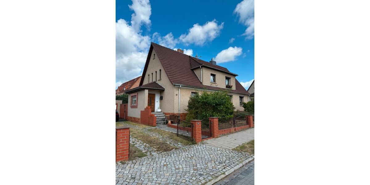 Doppelhaushälfte Neustrelitz - 5 Zimmer, 121 m&sup2;, 295.000&euro; | Angebot:27109941
