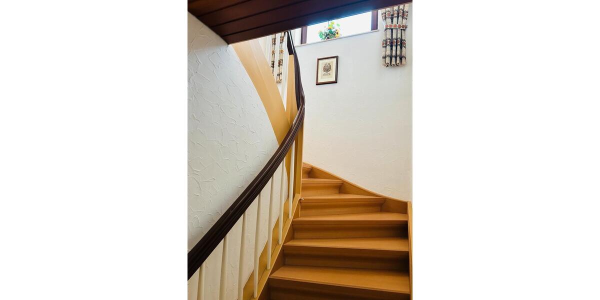 Mehrfamilienhaus, Wohnhaus Stein - 6 Zimmer, 159 m&sup2;, 549.000&euro; | Angebot:27033738