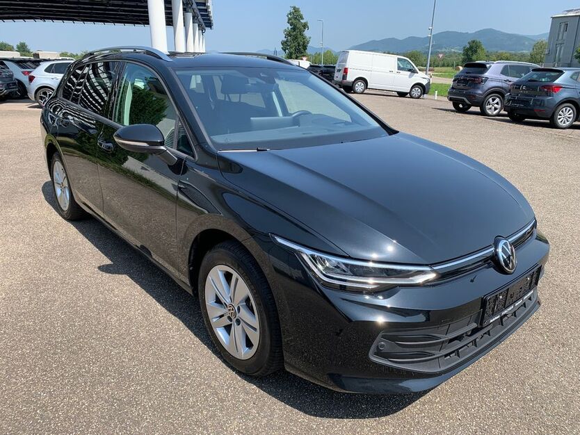 VW Golf 25.311 km 30.300 € Sasbach 77880
