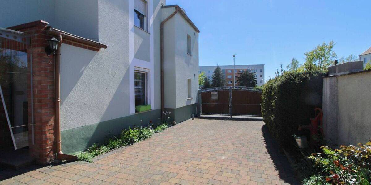 Doppelhaushälfte Wittenberg Pratau - 6 Zimmer, 124 m&sup2;, 109.000&euro; | Angebot:26876674