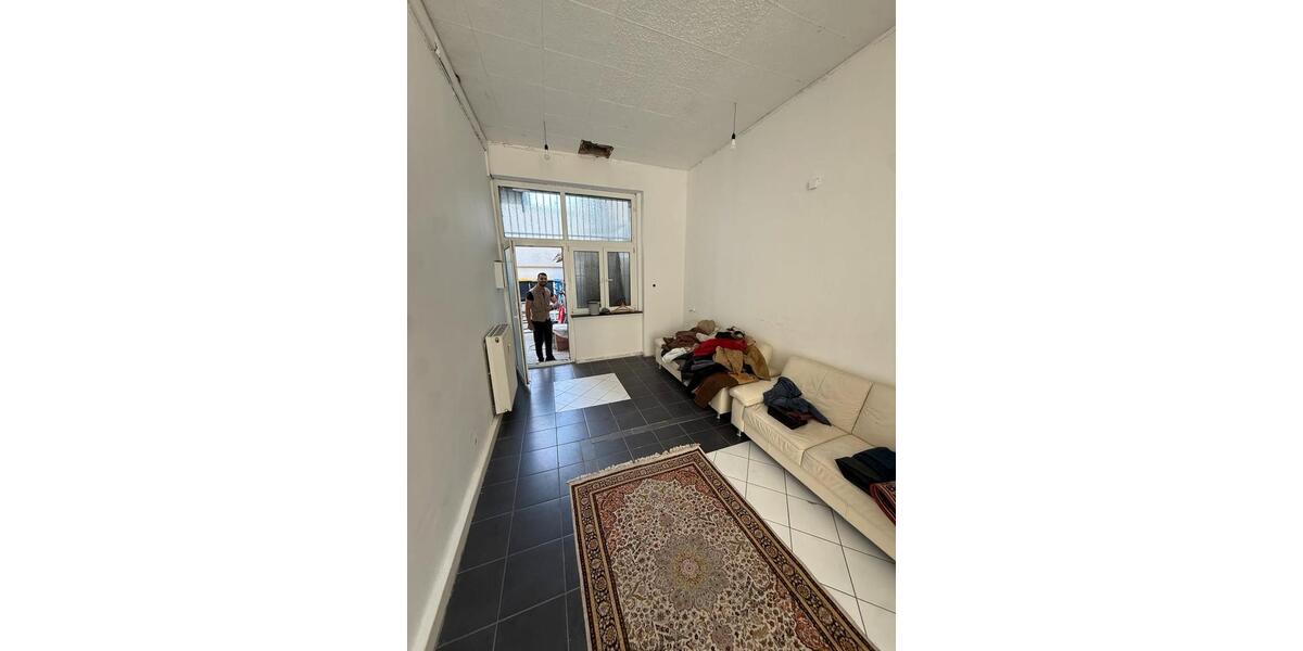 Gewerbeobjekt Ludwigshafen am Rhein - 1.800&euro; | Angebot:25950607