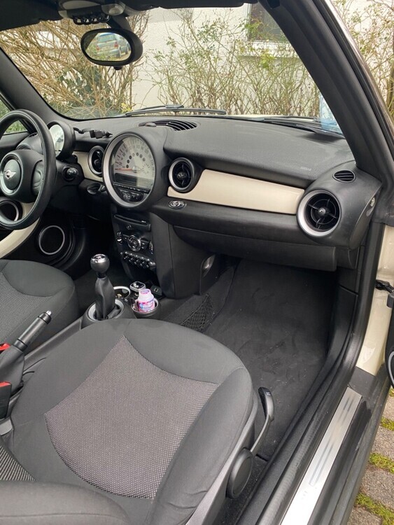 Mini one cabrio 135.000 km 11.000 € Unterensingen 72669