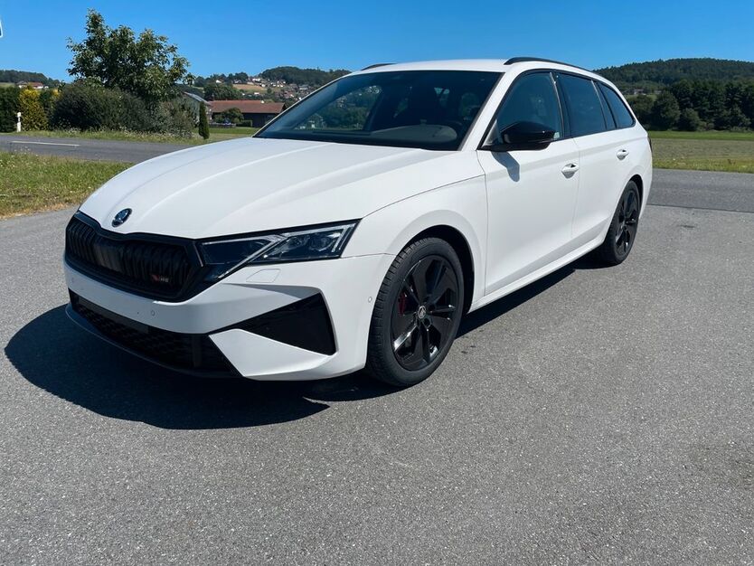 Skoda Octavia 16.062 km 37.990 € Tiefenbach 93464