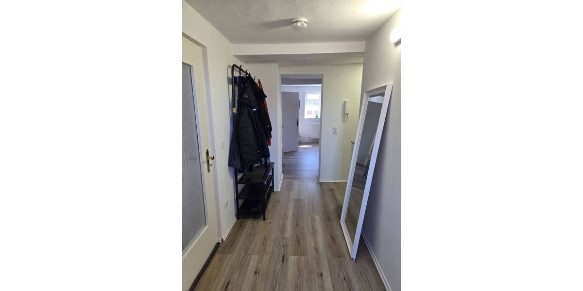 Etagenwohnung Amt Creuzburg Mihla - 3 Zimmer, 99 m&sup2;, 980&euro; | Angebot:26080166