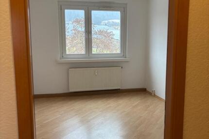 Wohnung Jena Lobeda-Altstadt - 3 Zimmer, 73 m&sup2;, 780&euro; | Angebot:26367194