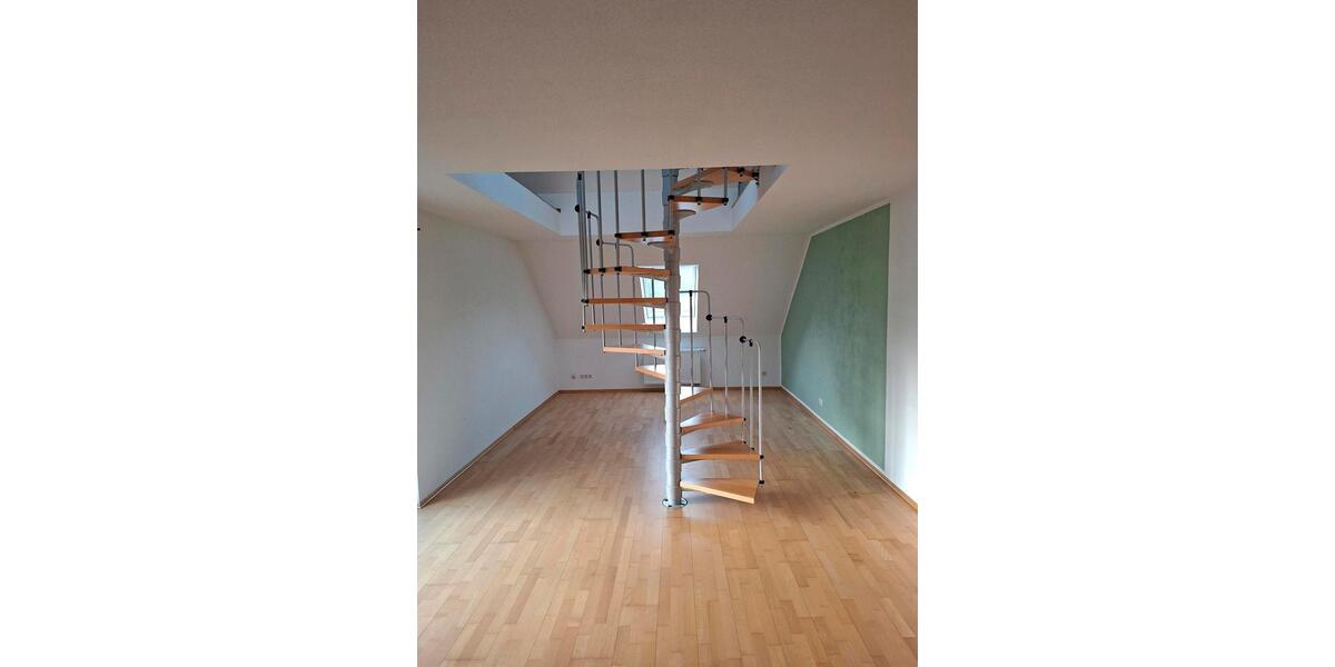 Dachgeschoßwohnung Bad Mergentheim - 2.5 Zimmer, 87 m&sup2;, 290.000&euro; | Angebot:26691770
