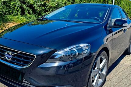 Volvo V40 80.000 km 11.100 &euro; Ochtendung 56299