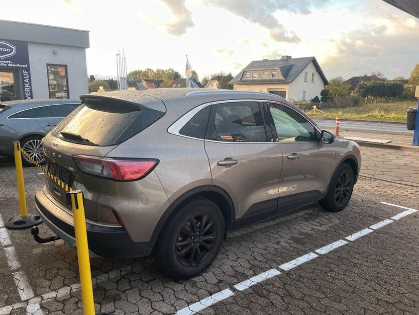 Ford Kuga 20.850 km 21.450 € Mendig 56743