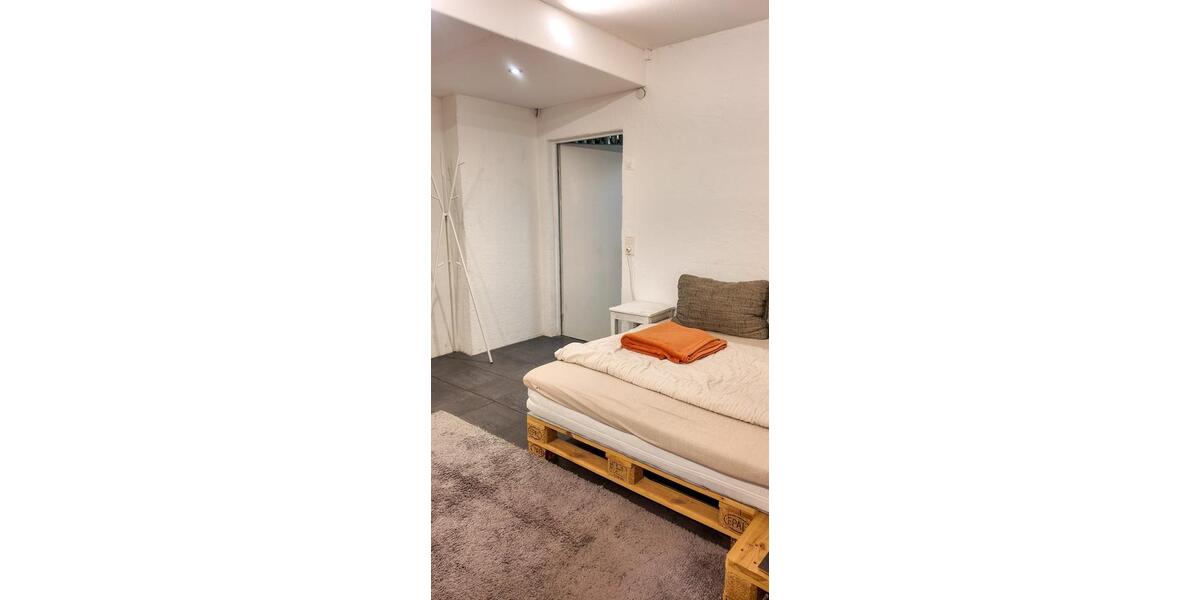 Doppelhaushälfte Nagold - 7 Zimmer, 180 m&sup2;, 529.000&euro; | Angebot:25348044