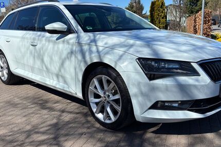 Skoda Superb 219.900 km 11.500 &euro; Erfurt 99085