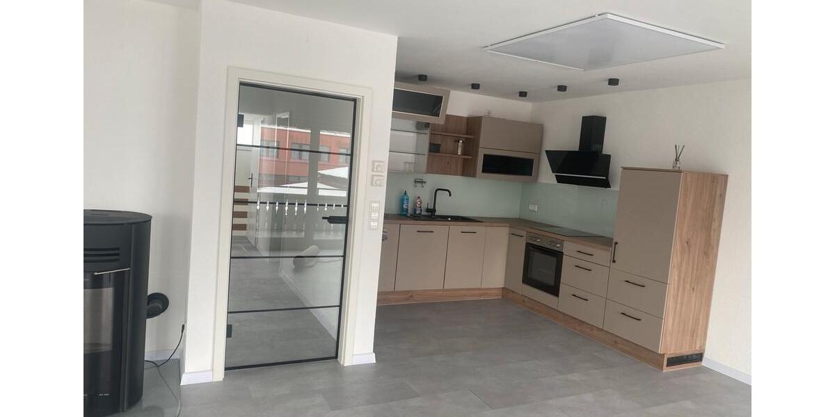 Doppelhaushälfte Trossingen - 4 Zimmer, 120 m&sup2;, 1.450&euro; | Angebot:26113721