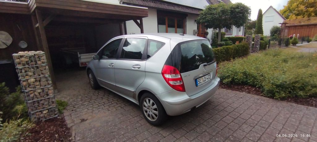 Mercedes-Benz A 170 99.000 km 4.100 &euro; Leezen 23816