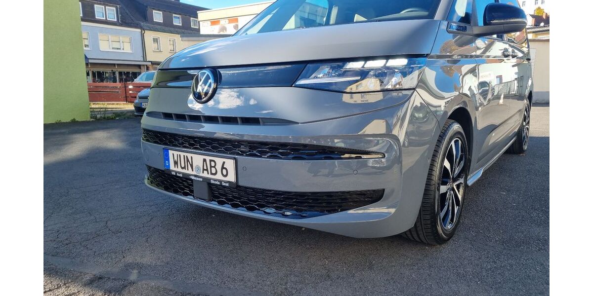 VW T7 Multivan 4.250 km 52.750 &euro; Arzberg 95659
