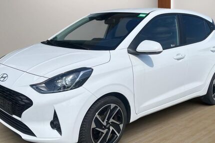 Hyundai i10 11.797 km 19.990 &euro; Oldenburg in Holstein 23758
