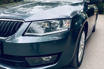 Skoda Octavia 158.000 km 8.400 &euro; Aschaffenburg 63743