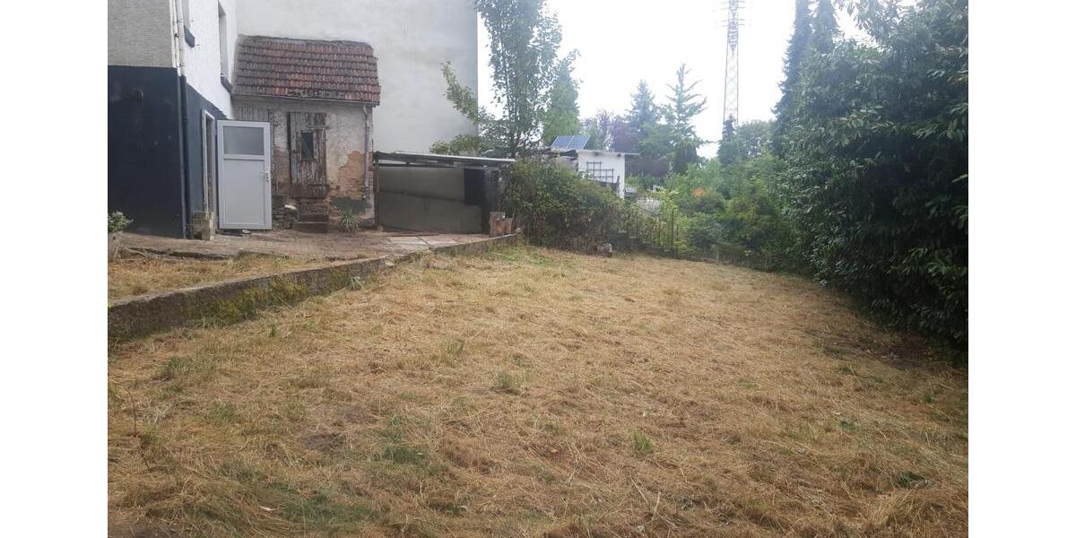 Einfamilienhaus Völklingen - 7 Zimmer, 120 m&sup2;, 85.000&euro; | Angebot:27135159