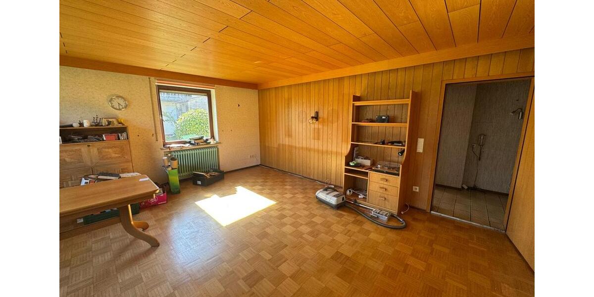 Einfamilienhaus Dirlewang - 7 Zimmer, 150 m&sup2;, 499.000&euro; | Angebot:26445526