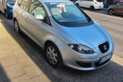 Seat Altea 297.000 km 2.799 &euro; Remscheid 42855