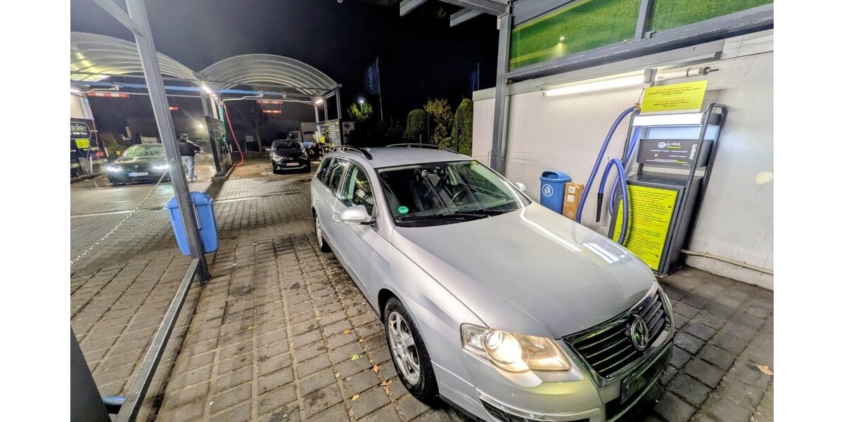 VW Passat (Typ 3C) 243.333 km 2.999 &euro; Mainz 55116