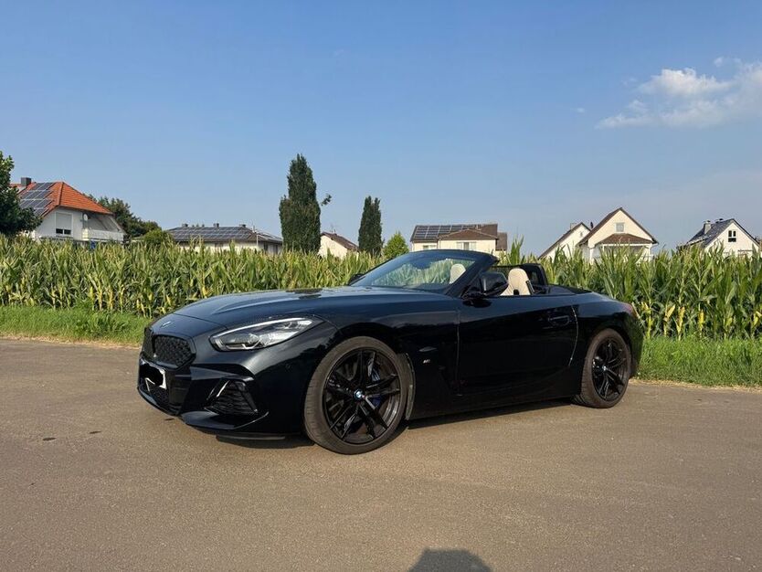Z4 M40i