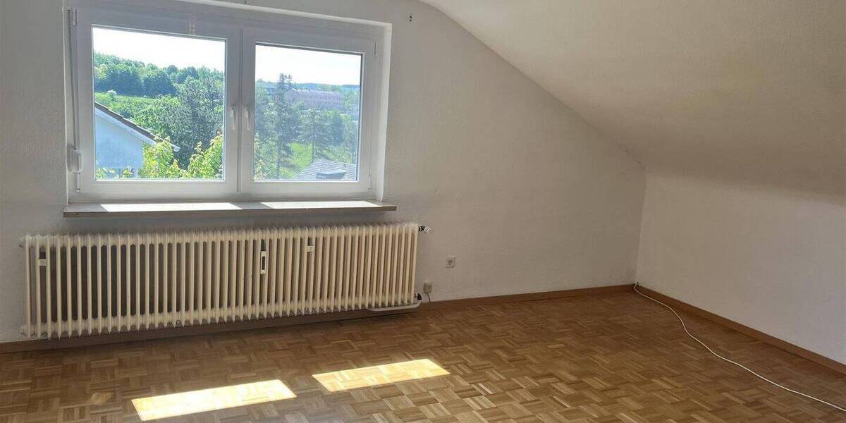 Etagenwohnung Tauberbischofsheim - 4 Zimmer, 136 m&sup2;, 320.000&euro; | Angebot:25706828