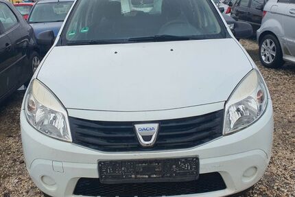 Dacia Sandero 164.000 km 1.390 &euro; Bonn 53227